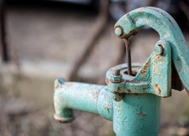﻿﻿Для решения проблемы водоснабжения при отсутствии магистрального водопровода используются артезианские скважины. Эт...