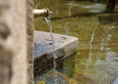 ﻿﻿Многим владельцам загородных домов приходится создавать собственную систему водоснабжения, ведь не всегда удается п...